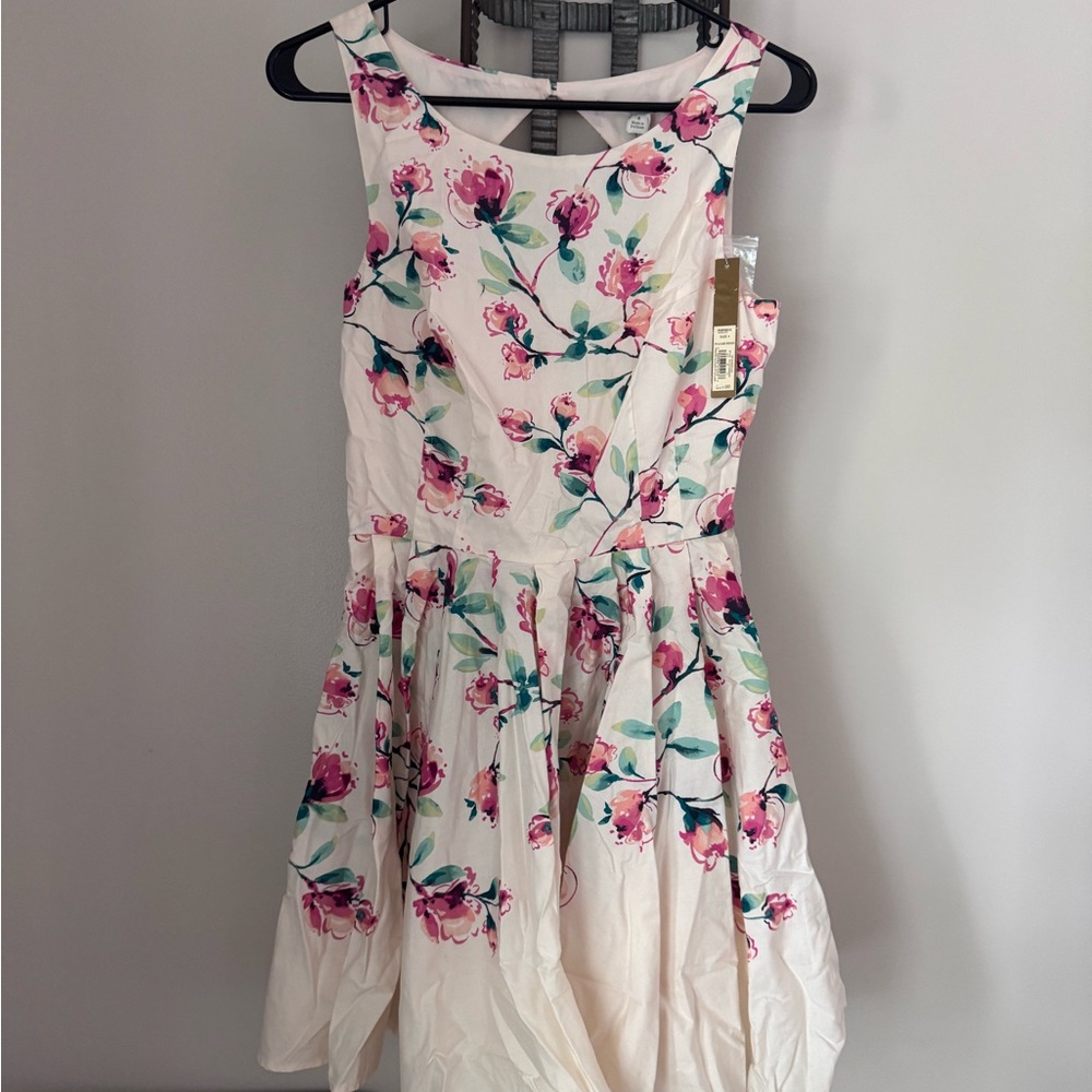 Floral Sleeveless Dress